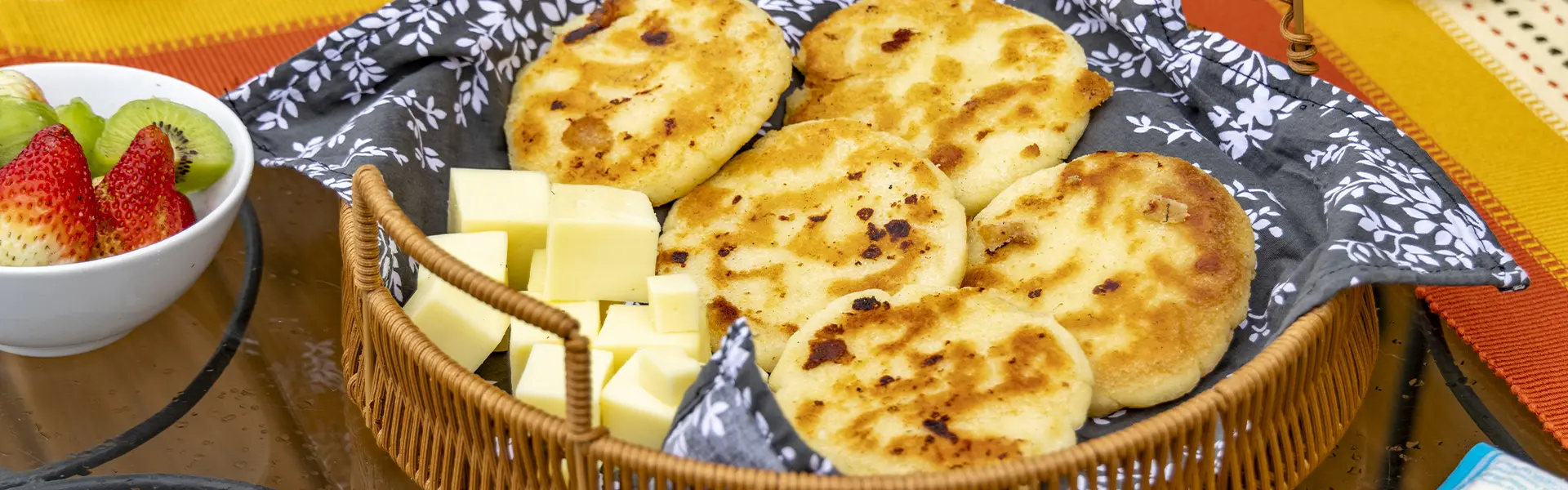 Quesos La Florida - Arepita with cheese